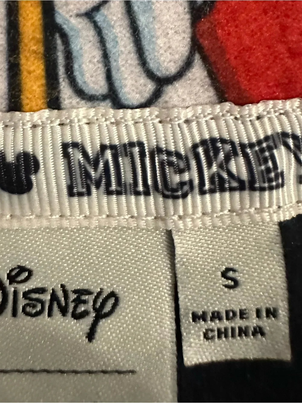 Disney Black Multicolor Cartoon Window Print Kids Pajama Set